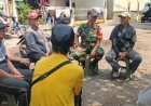 Babinsa Koramil 1813/Bojongloa Kidul Perkuat Komsos Dengan Warga Masyarakat
